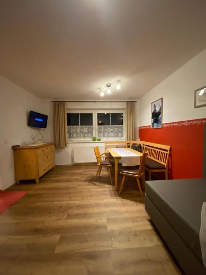 Apartment Emma Mayrhofen Exteriör bild